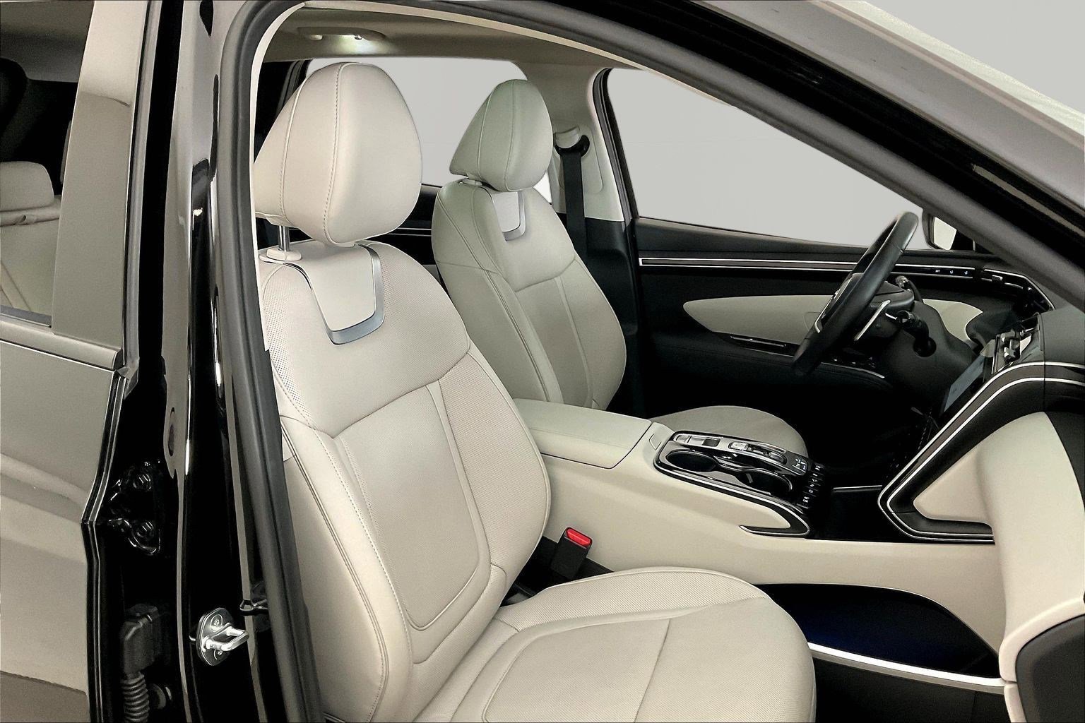 Used 2023 Hyundai Tucson Limited AWD/4WD image 29