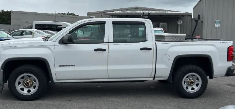Used 2014 GMC Sierra 1500 2WD Crew Cab image 2
