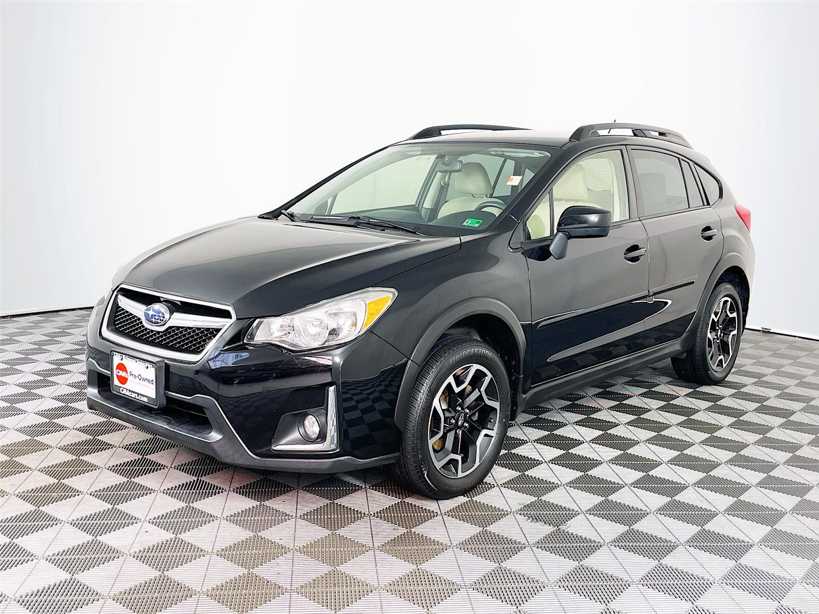 Used 2016 Subaru Crosstrek 2.0i Premium image 3