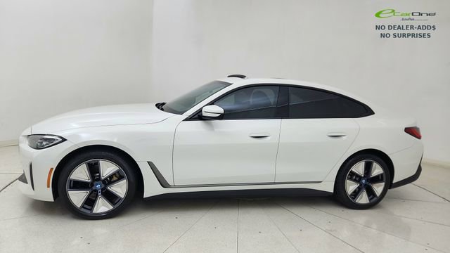 Used 2023 BMW i4 eDrive35 RWD image 3