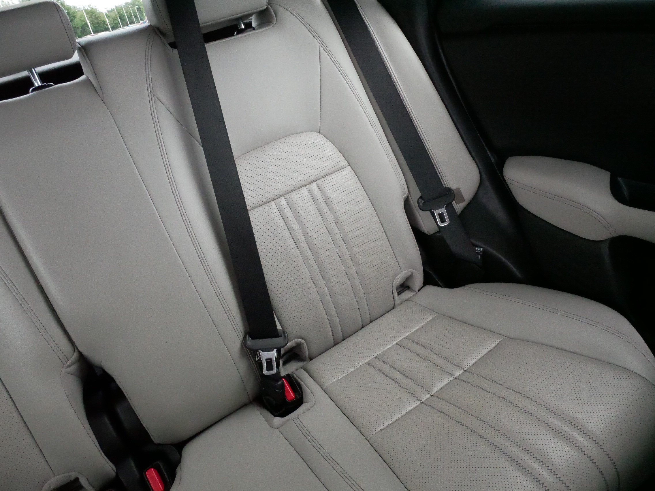 Used 2025 Honda HR-V EX-L image 14