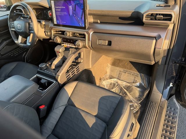 Certified 2025 Toyota 4Runner TRD Off-Road Premium w/ Tow Technology Package image 19