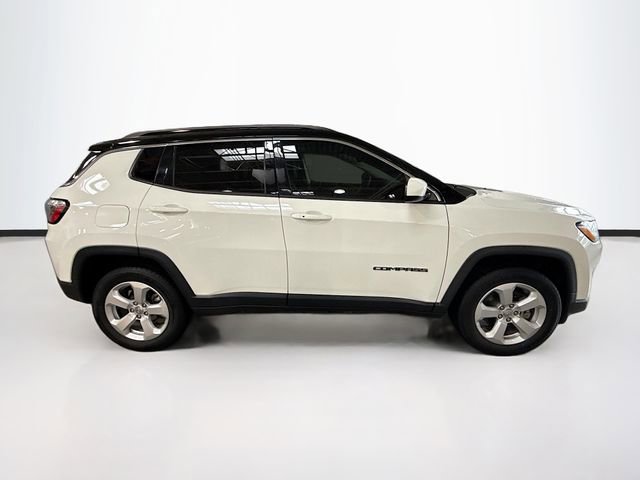 Used 2019 Jeep Compass Latitude w/ Popular Equipment Group image 5