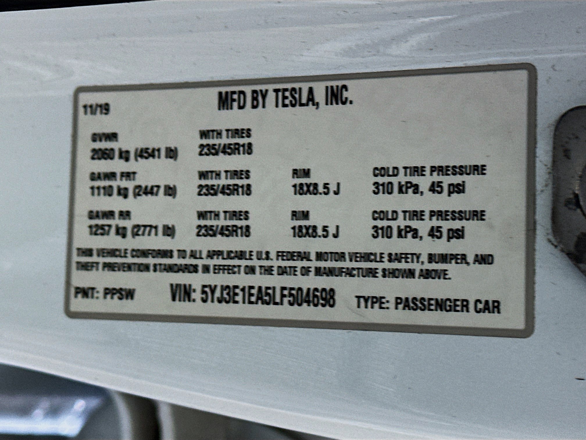 Used 2020 Tesla Model 3 Standard Range Plus image 12