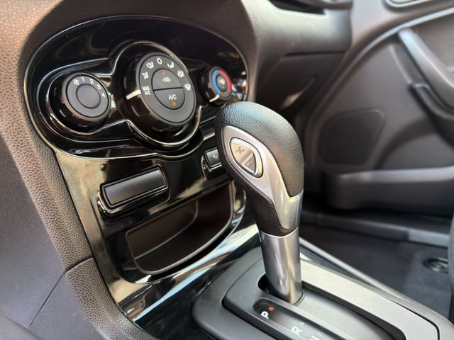 Used 2019 Ford Fiesta ST-Line FWD image 26