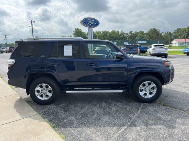 Used 2018 Toyota 4Runner SR5 w/ Wilderness Package image 4