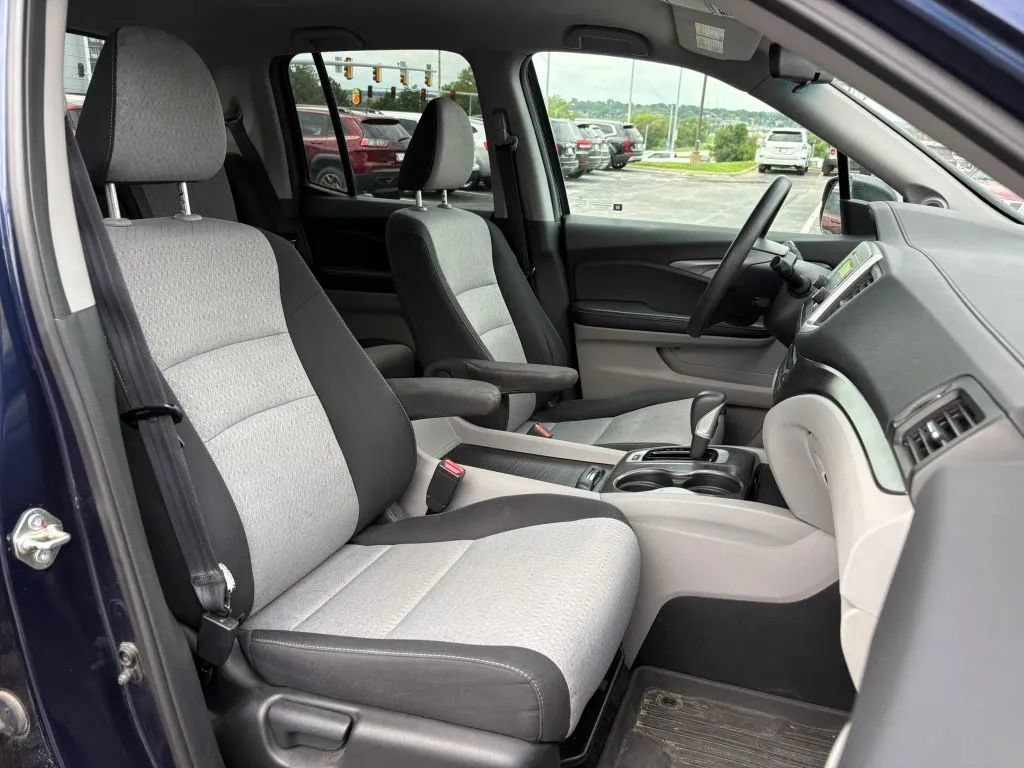 Used 2017 Honda Ridgeline RTS image 14