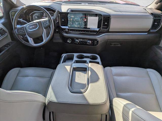 Used 2023 GMC Sierra 1500 SLT AWD/4WD image 14