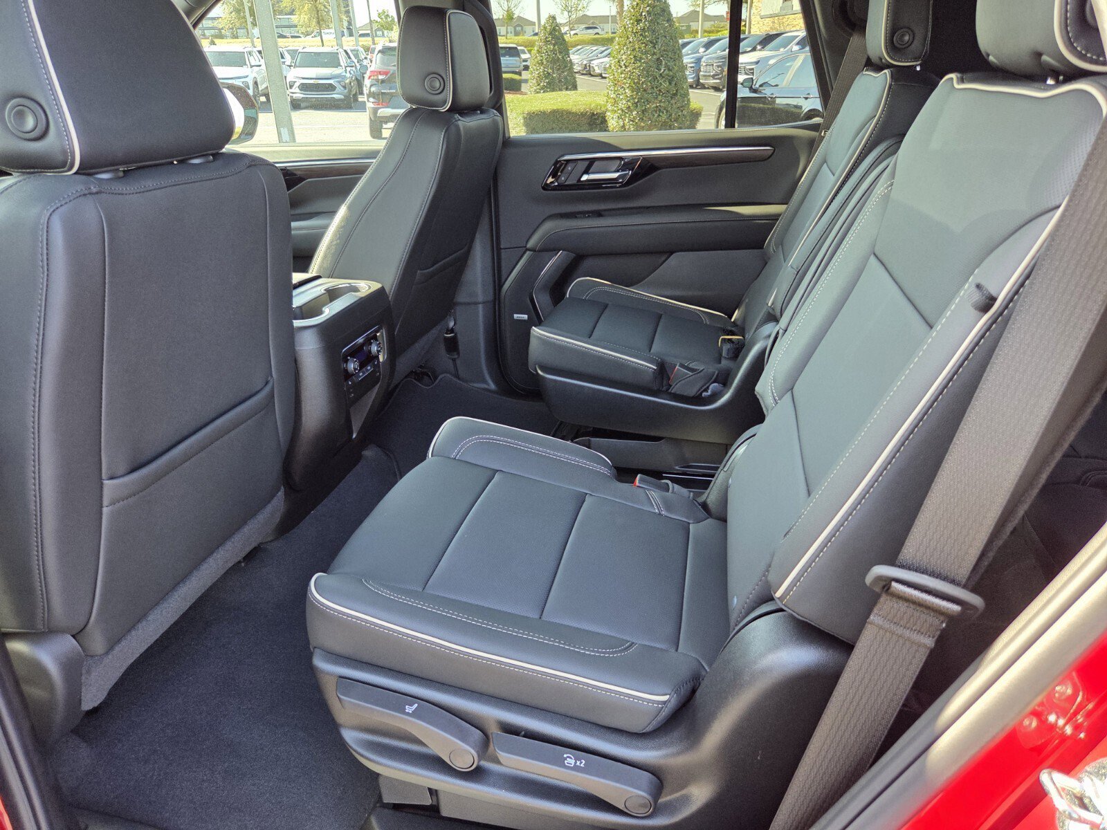 New 2026 Chevrolet Tahoe Premier image 6