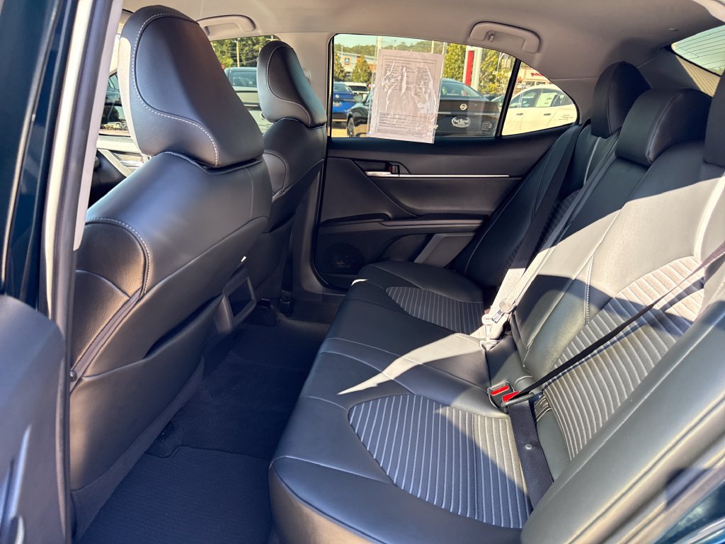 Used 2021 Toyota Camry SE FWD image 28