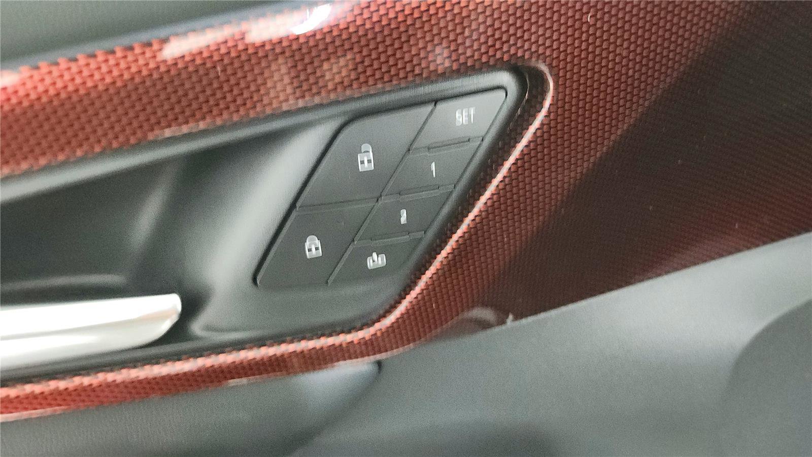 New 2026 Chevrolet Traverse RS AWD/4WD image 13