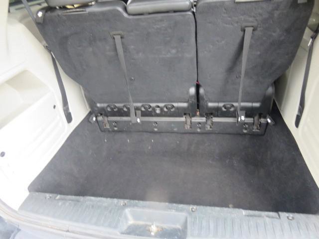 Used 2015 Chrysler Town & Country Touring w/ Driver Convenience Group FWD image 26