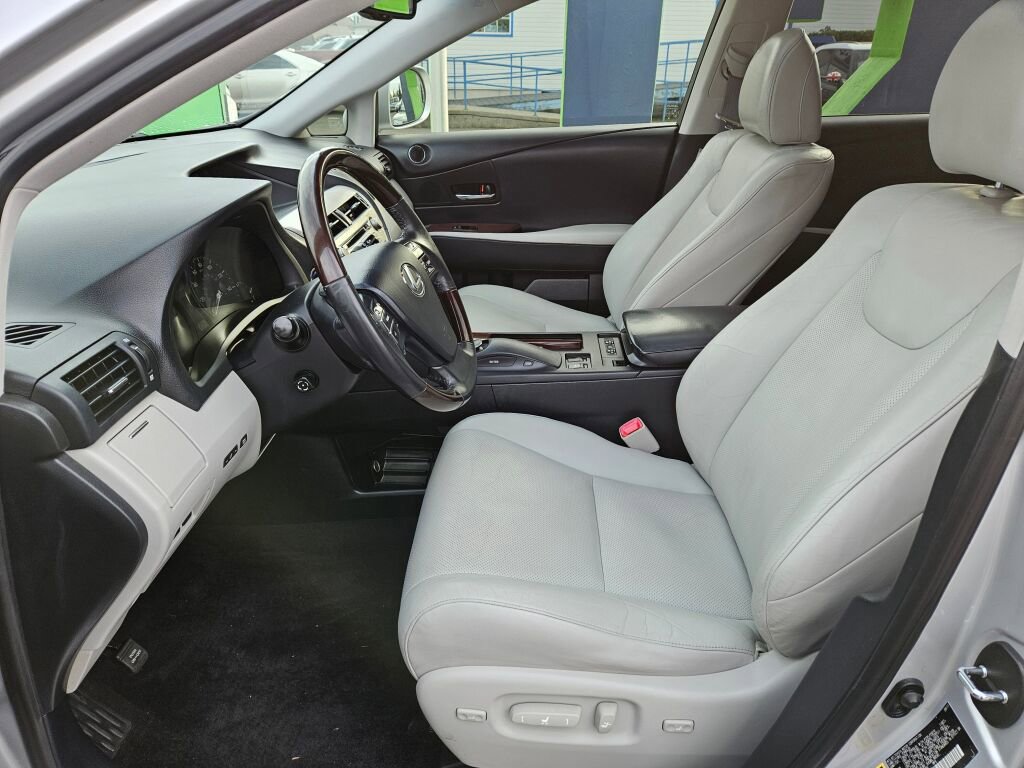 Used 2012 Lexus RX 450h AWD w/ Luxury Pkg image 12