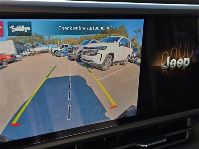 Used 2024 Jeep Gladiator Rubicon image 34