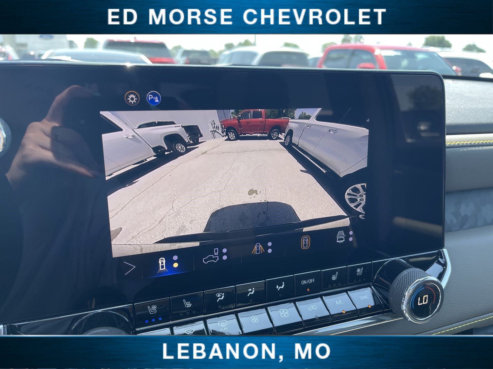 New 2026 Chevrolet Colorado ZR2 w/ Midnight Edition AWD/4WD image 14