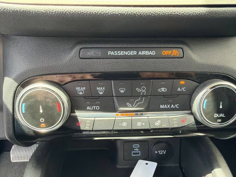 Used 2022 Ford Escape SEL AWD/4WD image 25