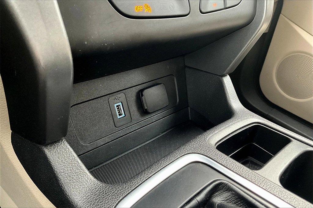 Used 2019 Ford Escape SE image 32