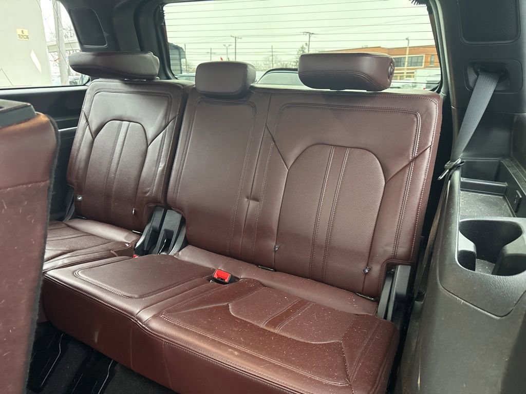 Certified 2023 Ford Expedition Limited image 32