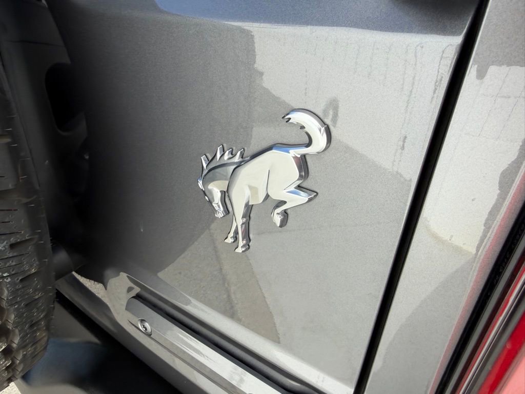 Used 2024 Ford Bronco Outer Banks image 12