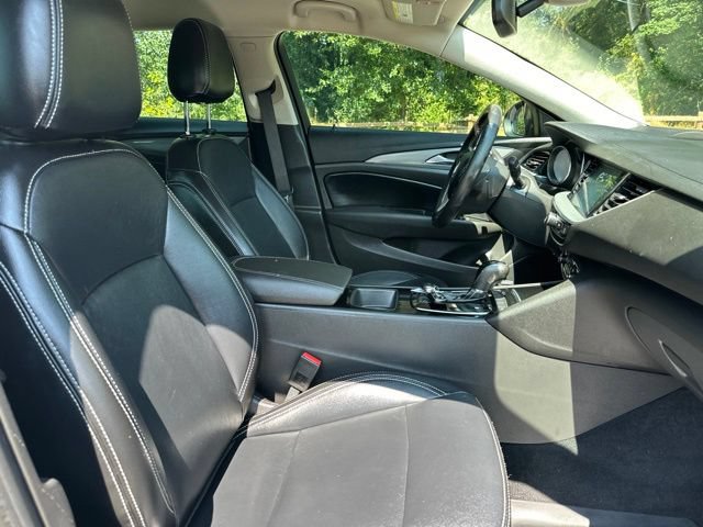 Used 2018 Buick Regal Preferred w/ Sights and Sounds Package AWD/4WD image 20