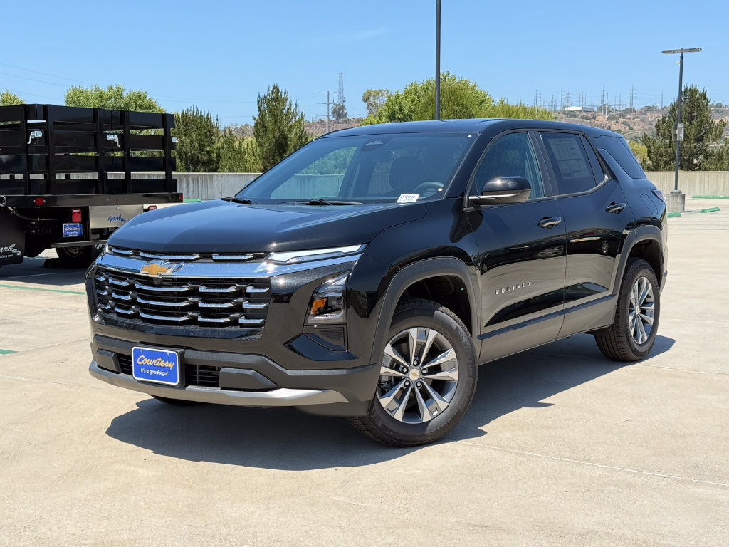 New 2027 Chevrolet Equinox LT AWD/4WD image 2