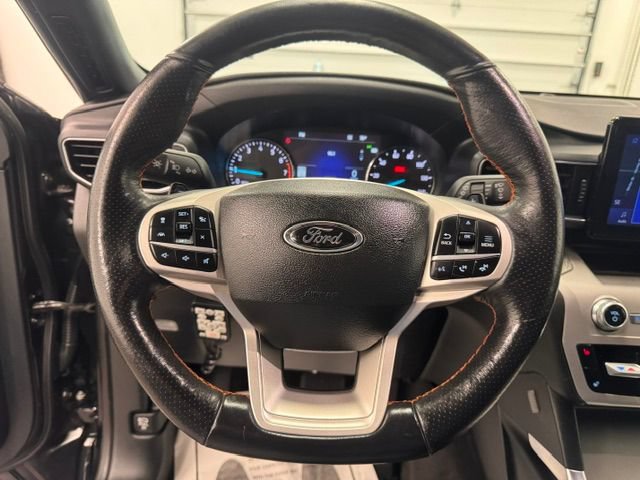 Used 2022 Ford Explorer Timberline w/ Timberline Technology Package AWD/4WD image 17