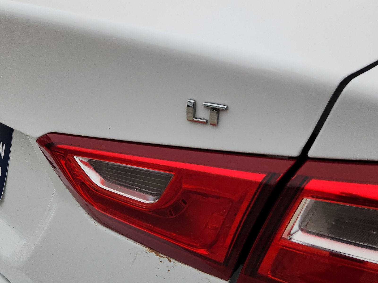 Used 2024 Chevrolet Malibu LT image 10