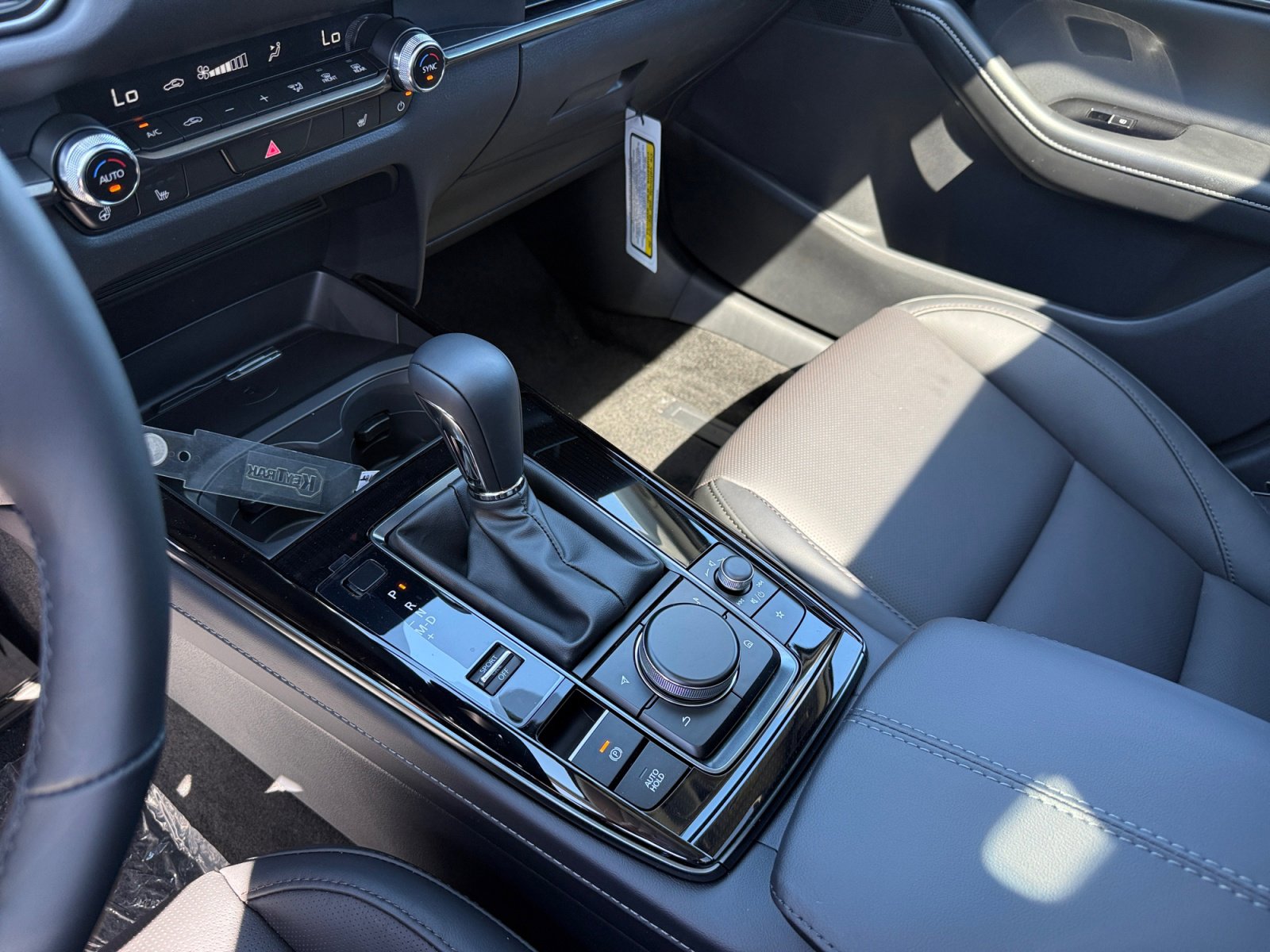 New 2026 MAZDA CX-30 2.5 Turbo w/ Premium Plus Pkg image 13