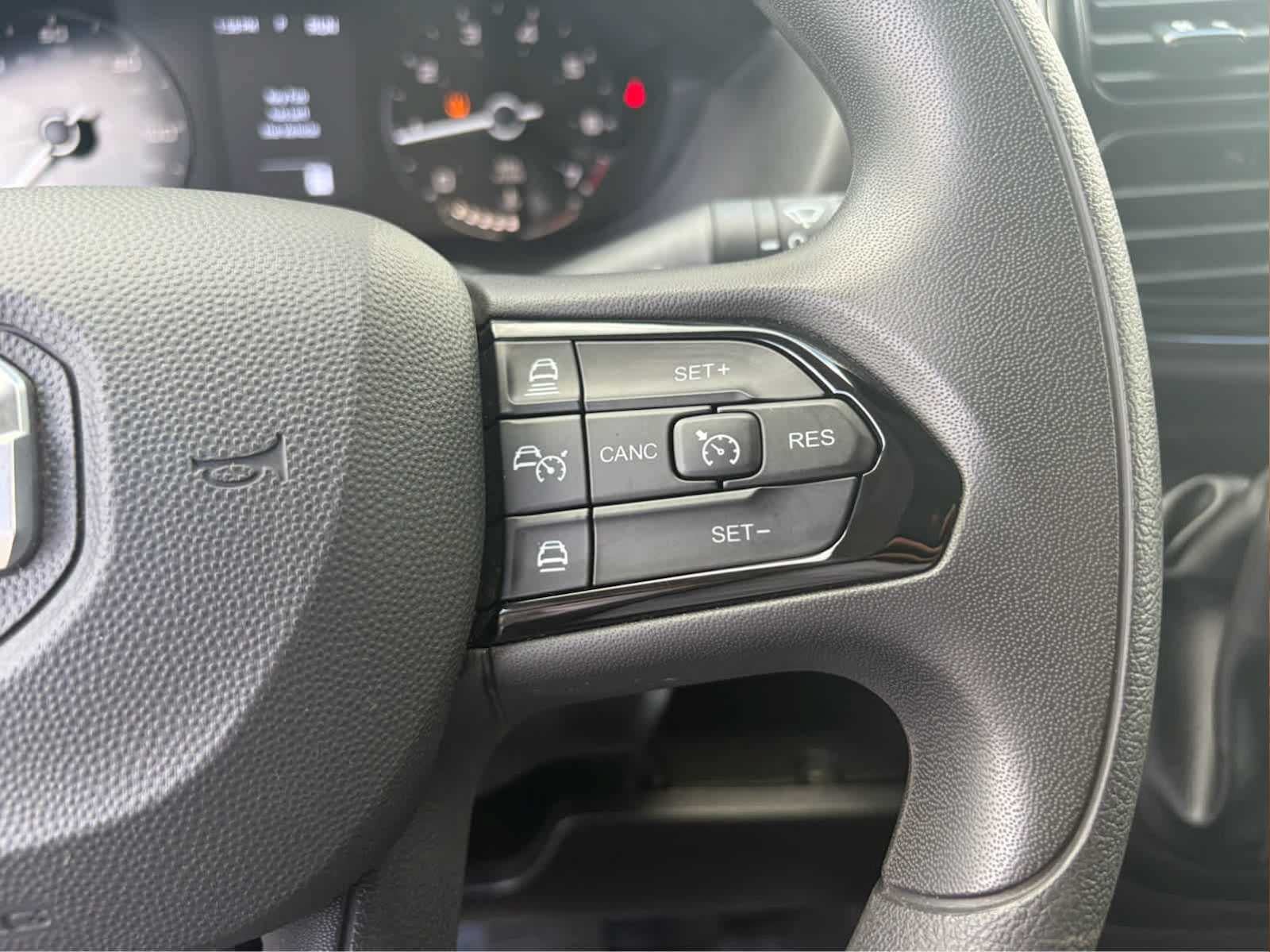 Used 2025 RAM ProMaster 2500 w/ Convenience Group FWD image 15