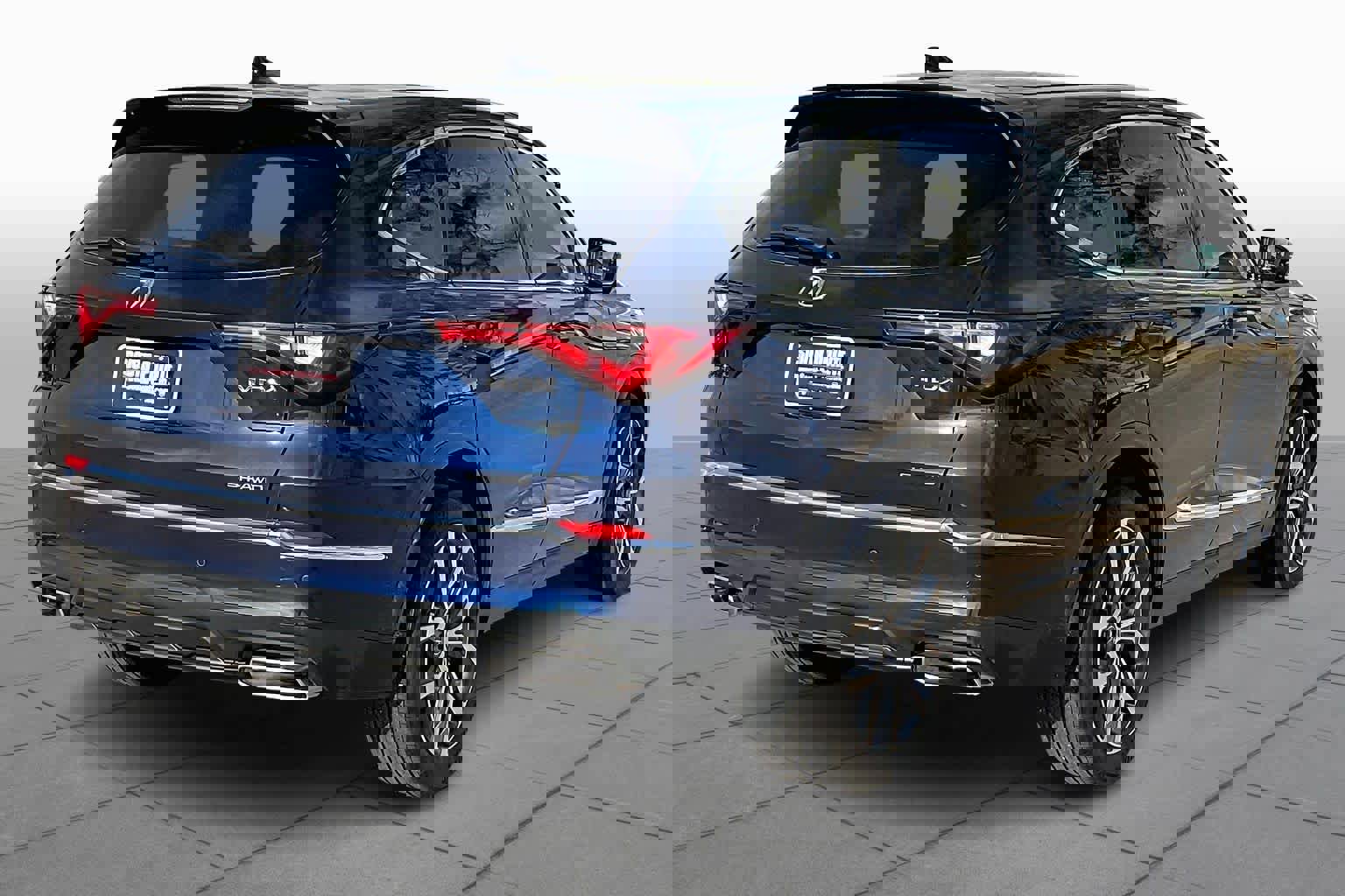 Used 2022 Acura MDX SH-AWD w/ Technology Package image 13