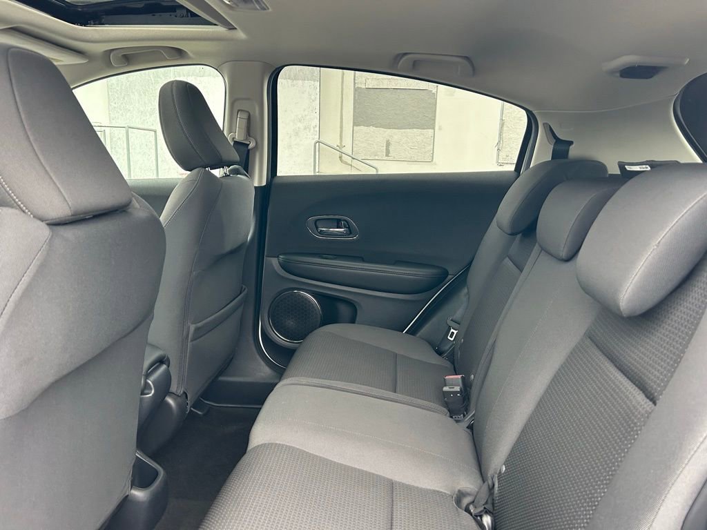 Used 2021 Honda HR-V EX image 12