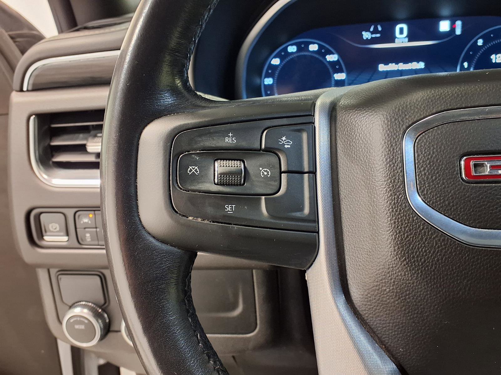 Used 2022 GMC Yukon SLT image 19