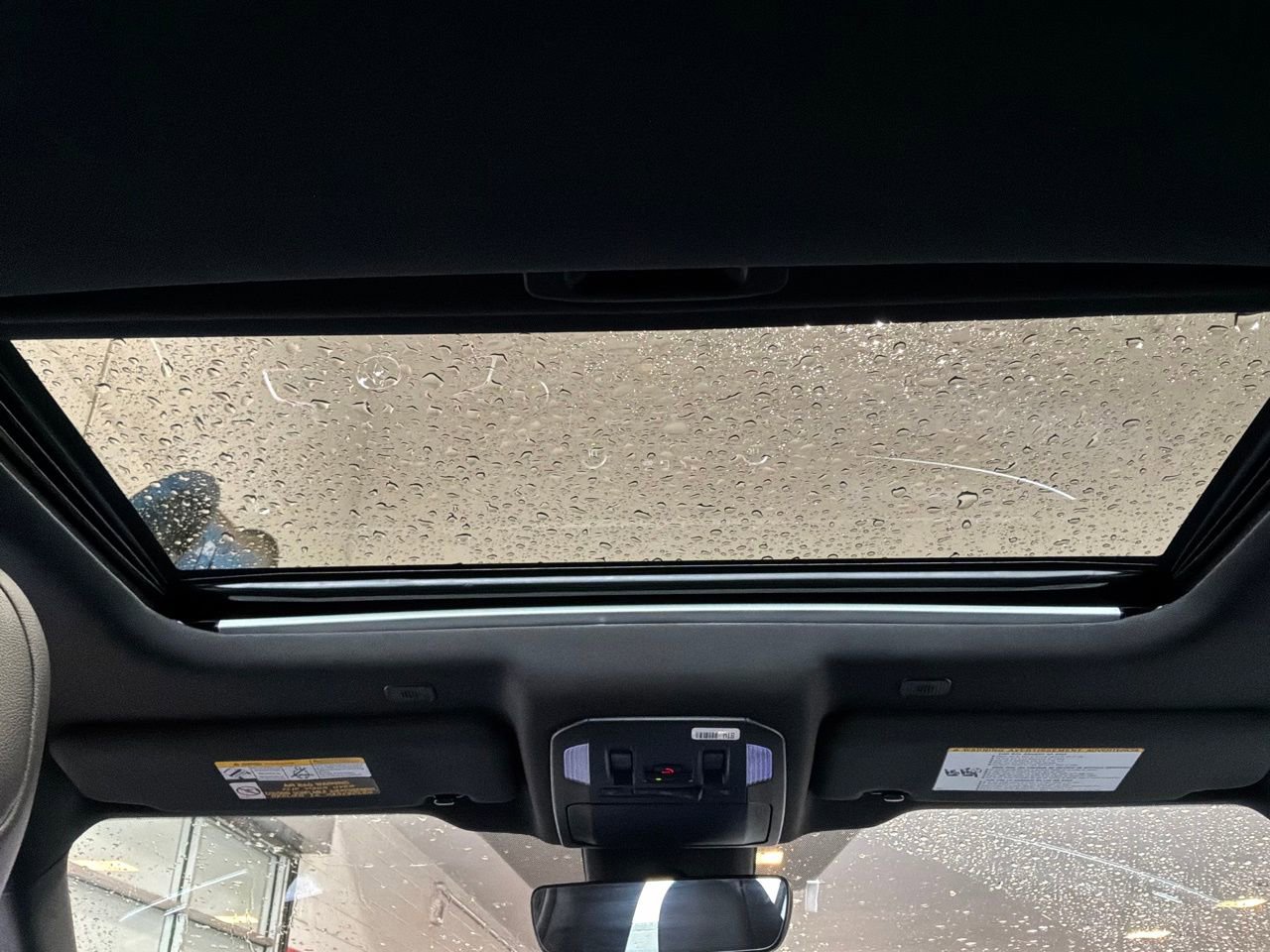 Used 2025 Toyota Highlander XSE AWD/4WD image 20