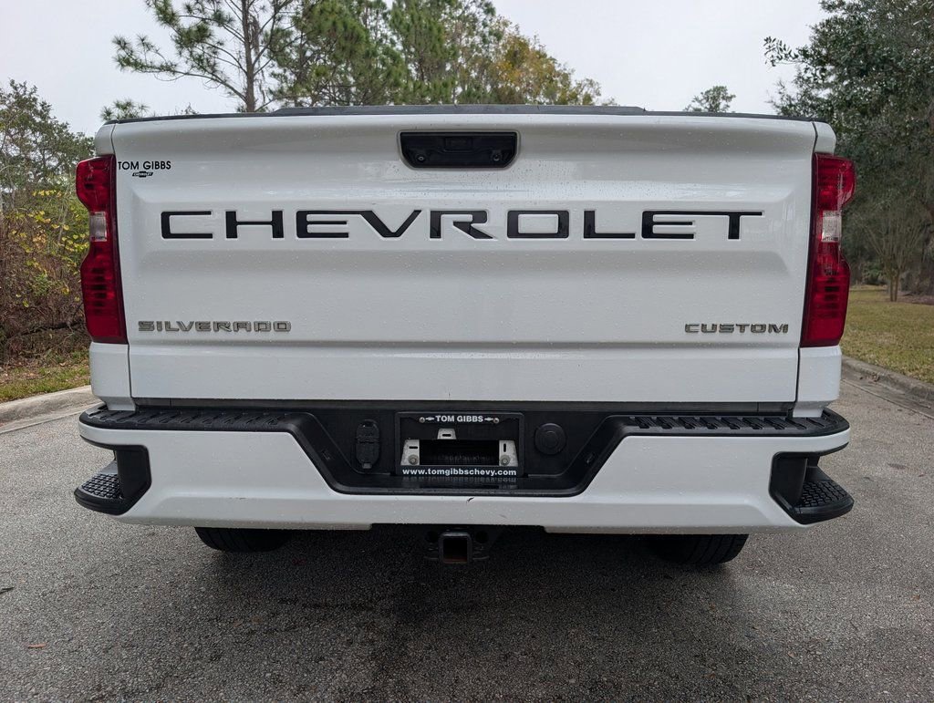 Used 2023 Chevrolet Silverado 1500 Custom image 6