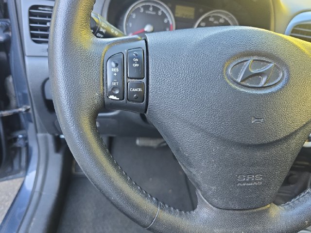 Used 2010 Hyundai Accent SE FWD image 30