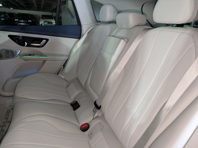 New 2027 Mercedes-Benz EQE 320 4MATIC SUV image 18