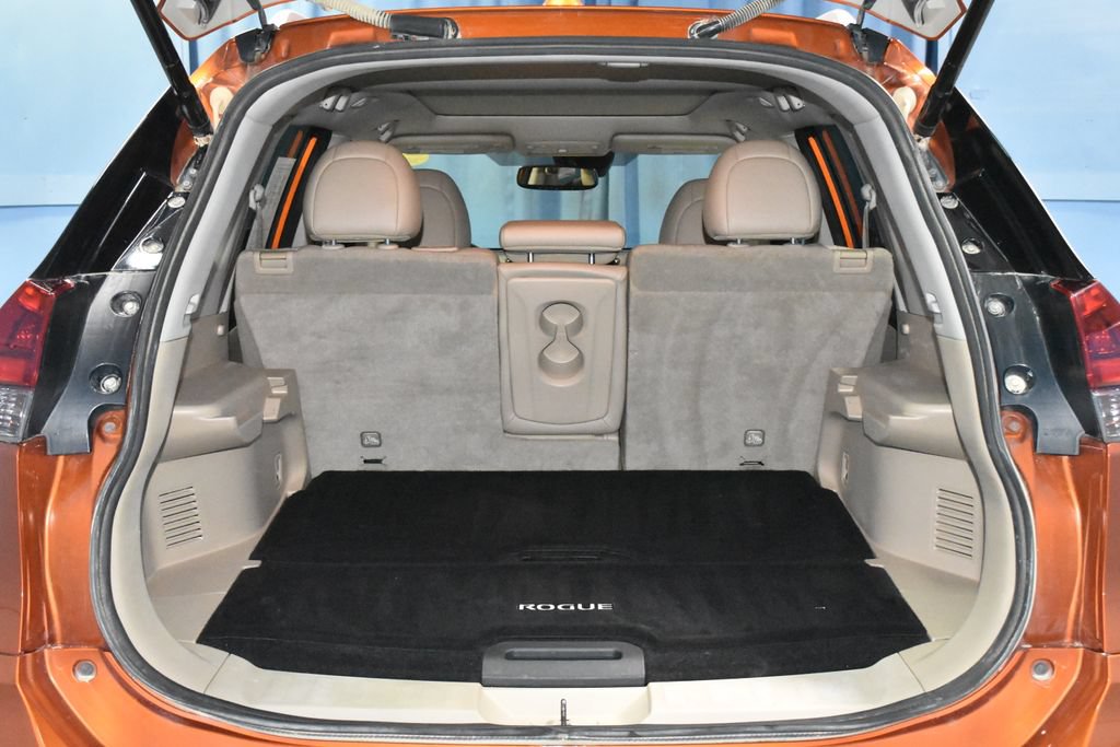 Used 2019 Nissan Rogue SL w/ Premium Package AWD/4WD image 28