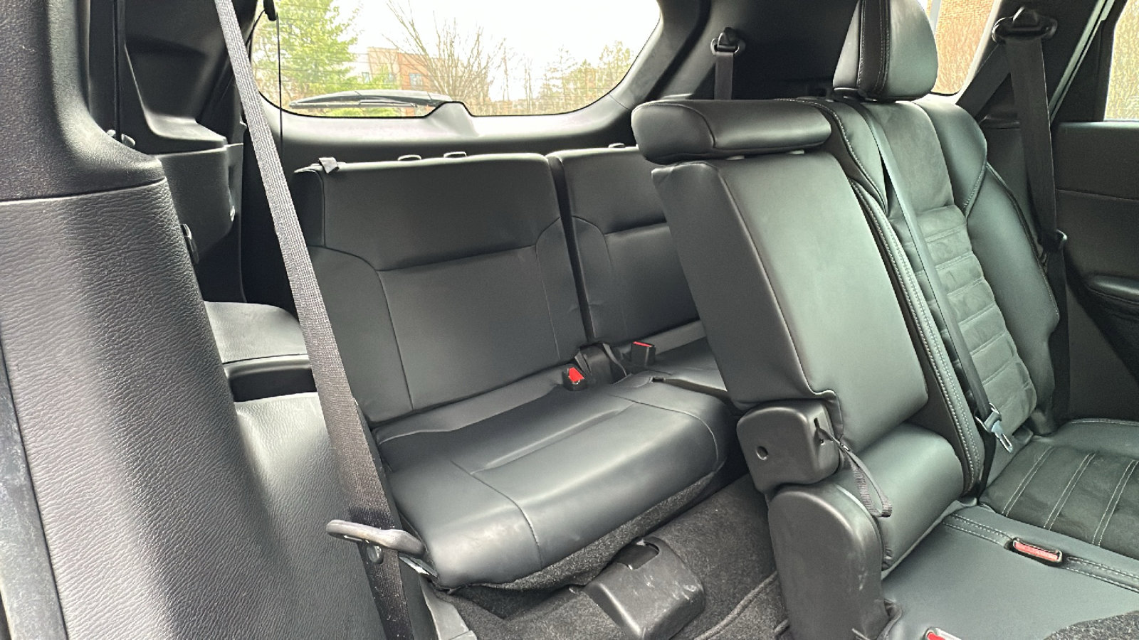 Used 2022 Mitsubishi Outlander SE image 25