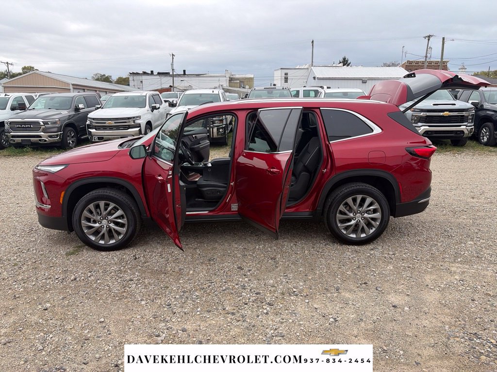 Used 2026 Buick Enclave Preferred w/ Power Package FWD image 26