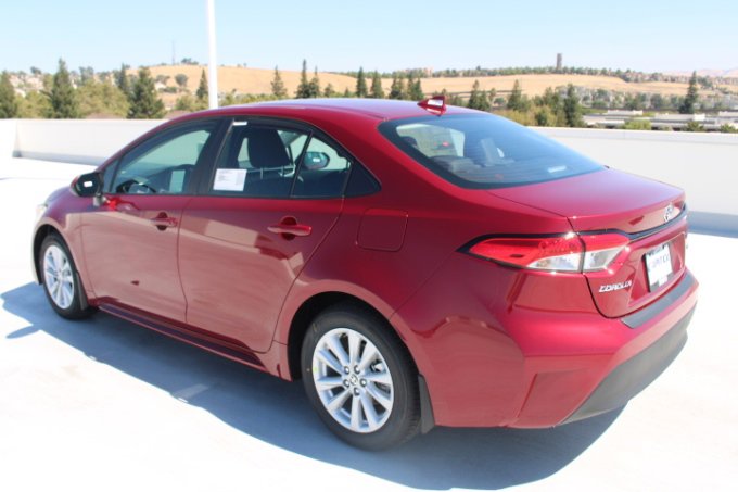 New 2026 Toyota Corolla LE image 5