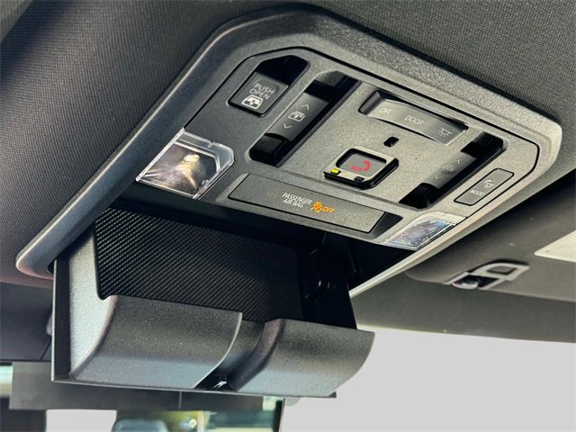 Used 2023 Toyota Tundra Platinum image 28