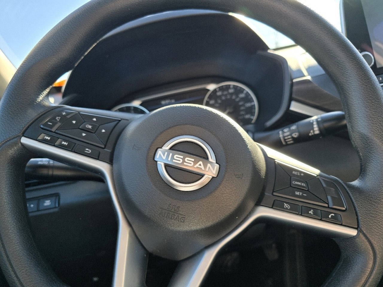 Used 2024 Nissan Altima 2.5 SV image 19