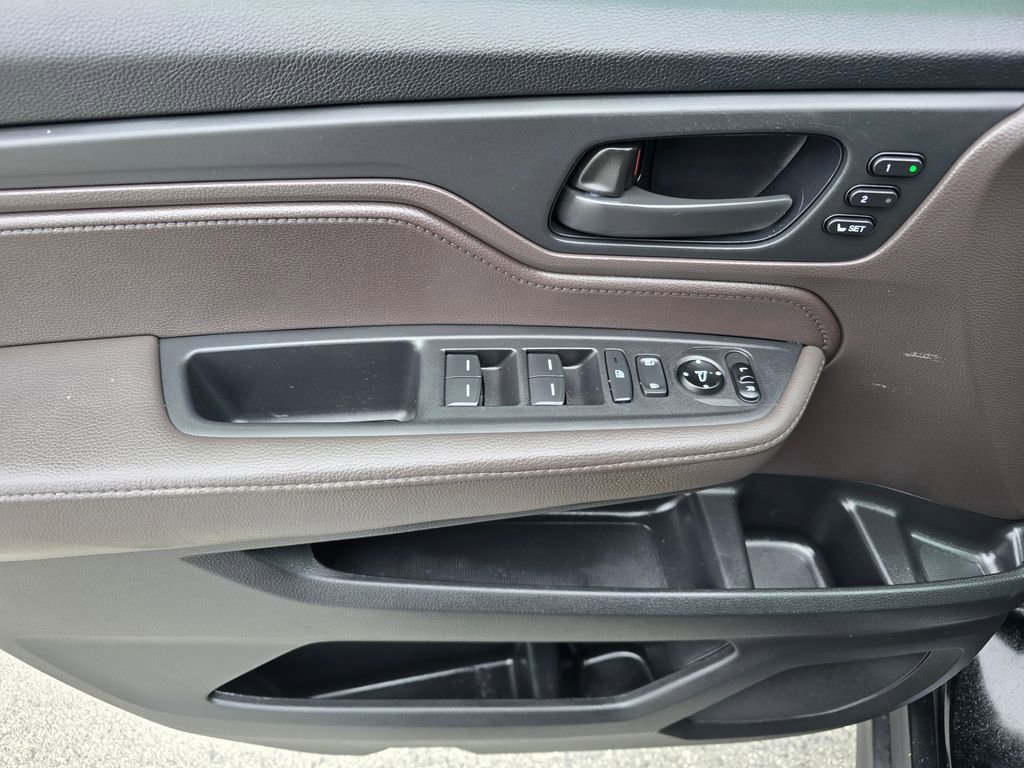 Used 2019 Honda Odyssey EX-L image 20