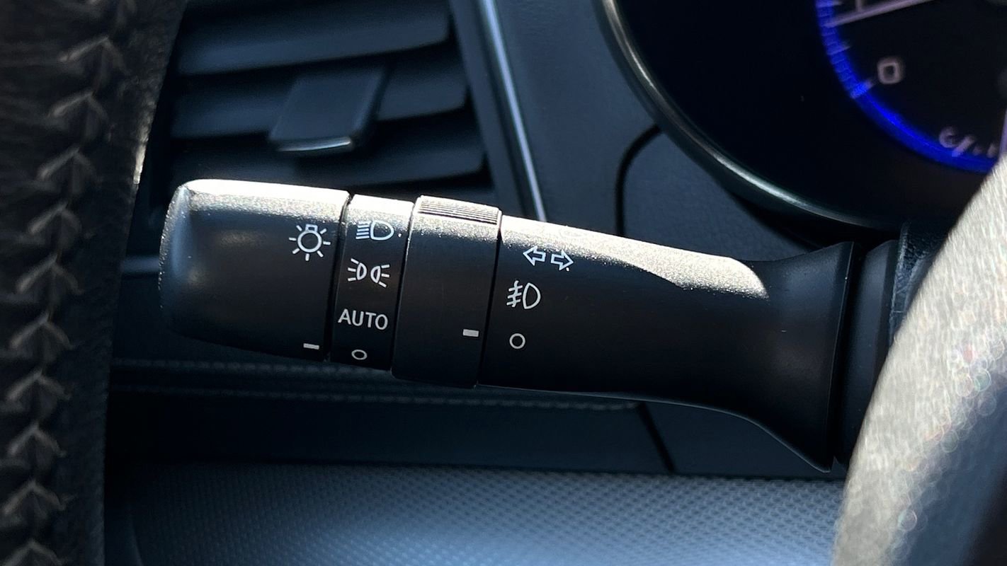 Used 2018 Subaru Outback 2.5i Premium image 22