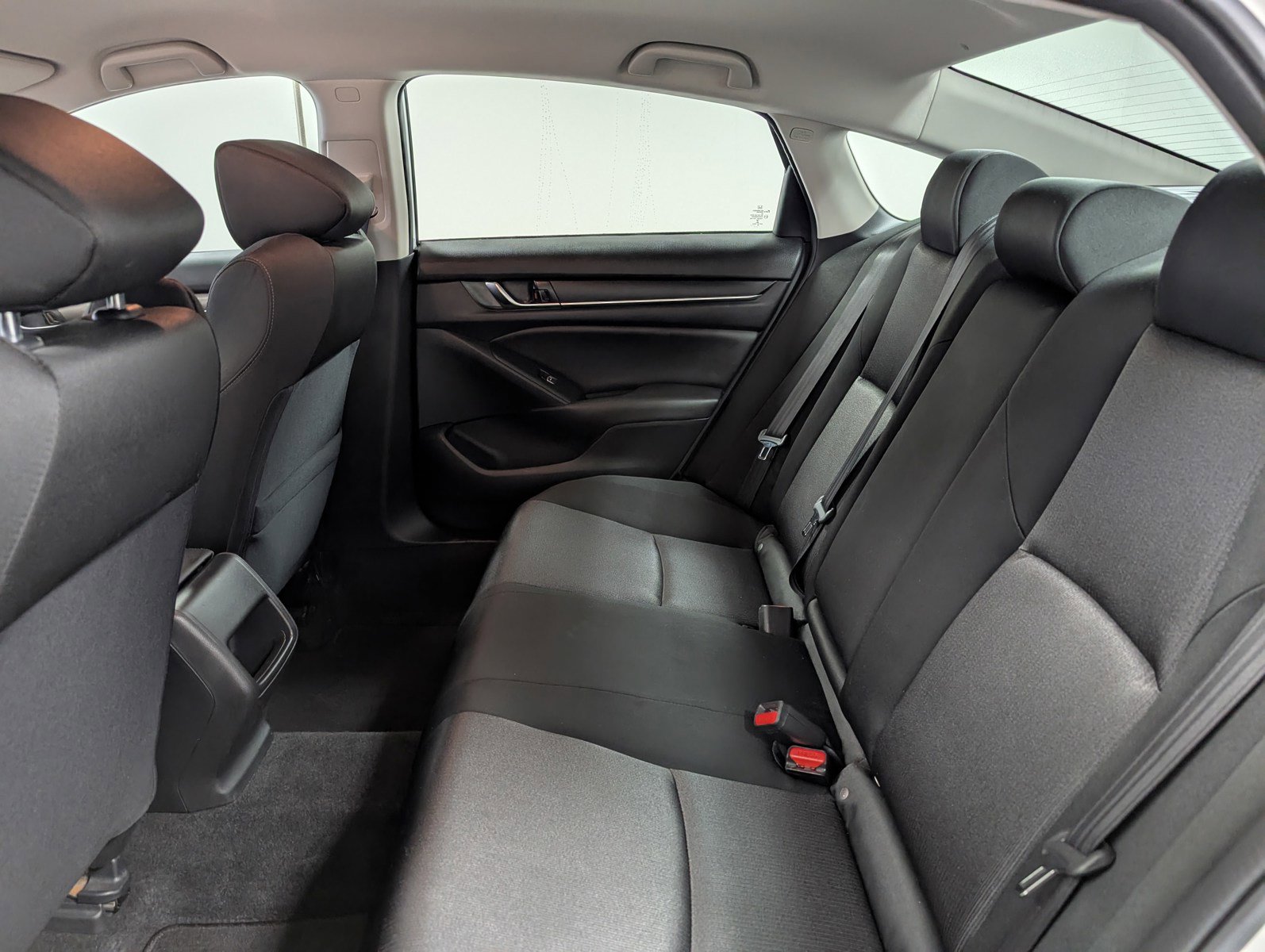 Used 2020 Honda Accord LX image 4