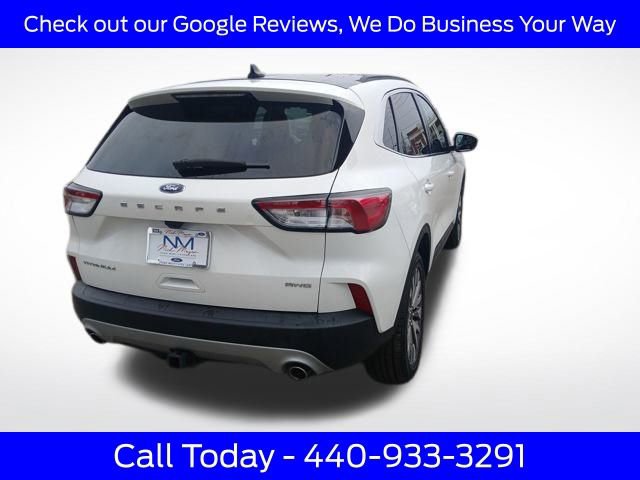 Certified 2022 Ford Escape Titanium w/ Class II Trailer Tow Package image 22