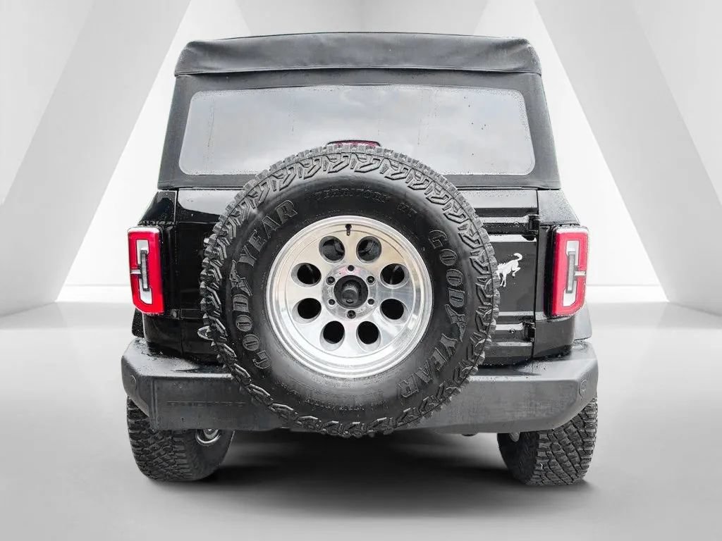 Used 2025 Ford Bronco Outer Banks AWD/4WD image 6