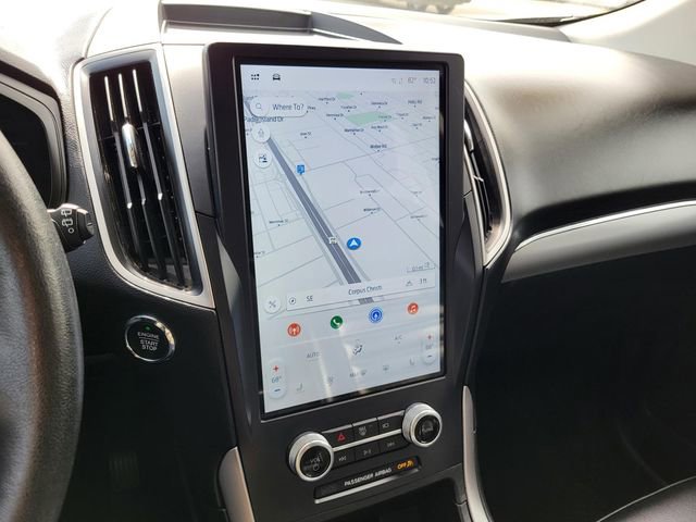 Used 2022 Ford Edge SEL image 9