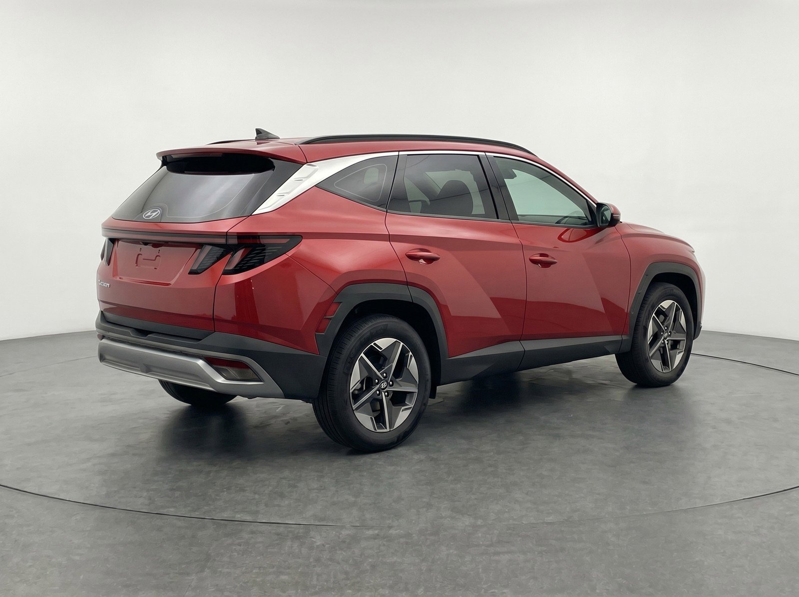 Used 2025 Hyundai Tucson SEL FWD image 9