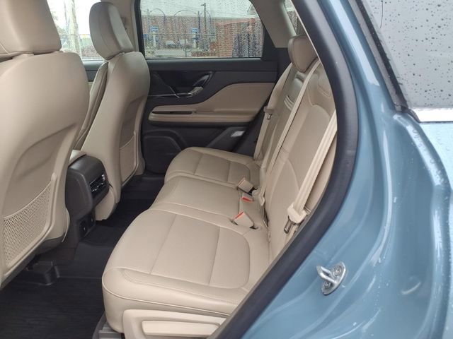 Used 2024 Lincoln Corsair Premiere w/ Equipment Group 101A image 11